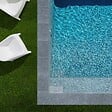 RO'MA NATURE - KIT COMPLET - Margelles pour piscine 4x4m en Pierre Egypte Gris (avec colle, joint, hydrofuge ...) - vignette