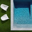 RO'MA NATURE - KIT COMPLET - Margelles pour piscine 10x5m en Pierre Atlas Gris (avec colle, joint, hydrofuge ...) - vignette