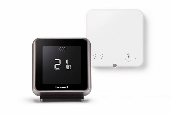 HONEYWELL - Thermostat d'ambiance sans fil programmable et connecté LYRIC T6R - LYRIC T6R sans fil - large