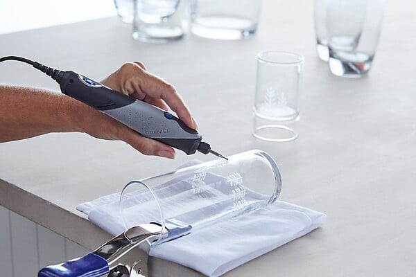 DREMEL - Outil rotatif multi-usage - Stylo+ - 9W - 15 accessoires - large