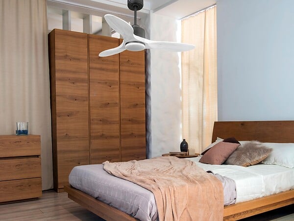 PURLINE - Ventilateur de plafond Réversible  Thermostat Dimmable Wifi Moteur à courant continu Toits en pente Télécommande Lumière à trois tons Hypersilence Mémoire - large