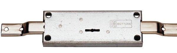 MOTTURA - Serrure de rideau métallique centrale sorties de tringle plates à  double panneton zingué - MOTTURA â€“ 45850 - large