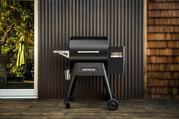 TRAEGER - Barbecue IRONWOOD 650 - large