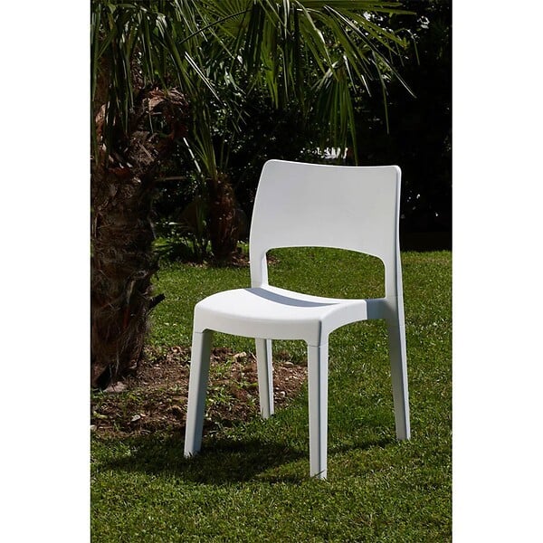 PROGARDEN - Chaise PVC blanche Intérieur/extérieur empilable et démontable 50x51xH82cm PRO - large