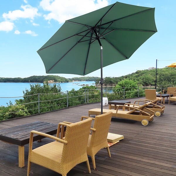 OUTSUNNY - Parasol en métal rond polyester 180g/m² manivelle inclinable Ø 2,95 x 2,5 m vert - large