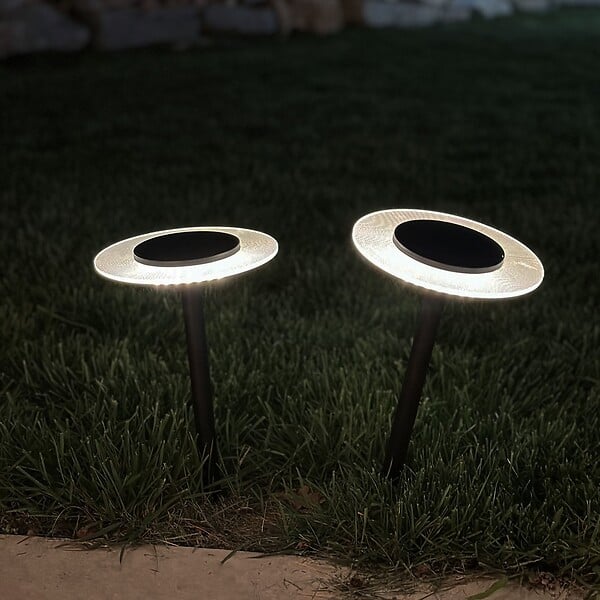 LUMISKY - 2 Balises solaires à piquer UFO H35cm - large