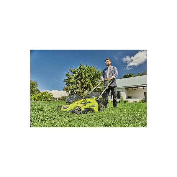 RYOBI - [JAMAIS UTILISé] Tondeuse RYOBI - 36V MaxPower Brushless - coupe 46cm - 1 batterie 5.0Ah - 1 chargeur - RLM36X46H50PG - large