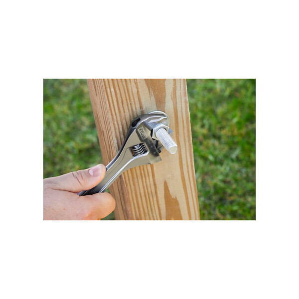RYOBI - Clé à molette réglable et ajustable RYOBI - ouverture 200 mm - RHAW200 - large