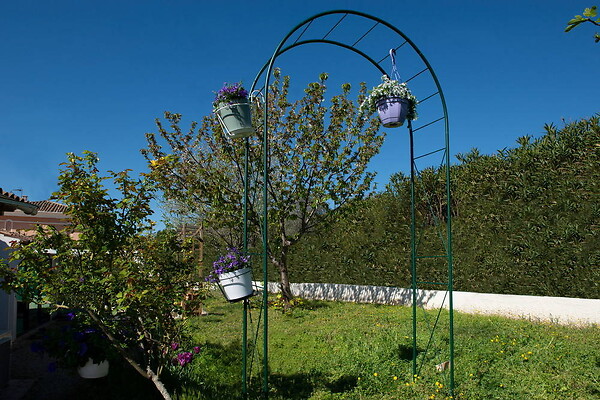 CENTRALE BRICO - Arche tube ROND20 losange vert sapin - 130x40x250 cm - Acier époxy - large