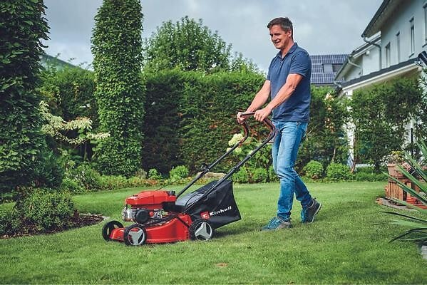 EINHELL - Tondeuse à gazon thermique GC-PM 40/2 S pour pelouses jusqu'à 1000 m² - large