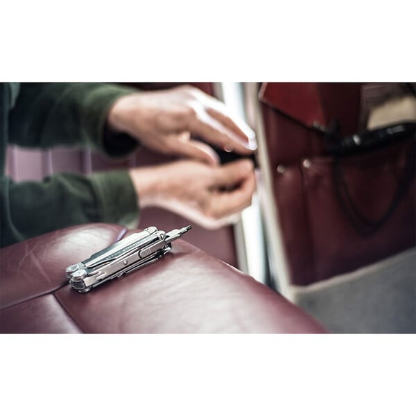 LEATHERMAN - Pince Multifonctions WAVE®+ 18 Outils en 1 avec étui nylon - LEATHERMAN - large