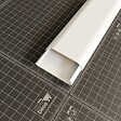 MON MARCHE DECO - Goulotte TV Cache-Câble Adhésive Arrondie PVC - L. 1,20 m - Blanc - vignette