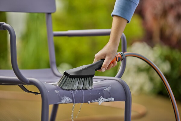 GARDENA - Kit brosse de lavage à main M souple - large