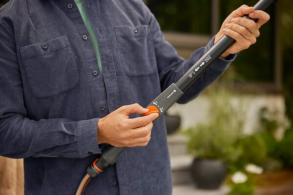 GARDENA - Manche télescopique à eau aluminium Cleansystem - 155-260cm - large