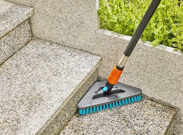 GARDENA - Brosse à manche dure flex - large