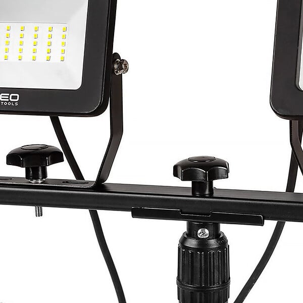 NEO TOOLS - Projecteur double sur trépied NEO TOOLS 99-062 SMD 2x50W 9000LM - large