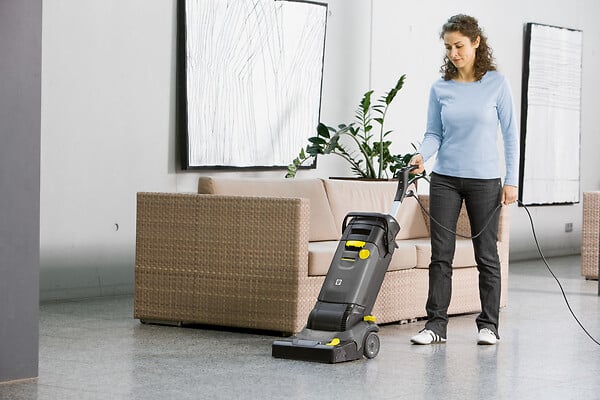 KARCHER PRO - Autolaveuse BR 30/4 C KARCHER 1.783-220.0 - large