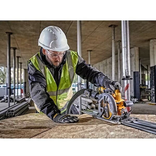 DEWALT - Scie circulaire Ø190mm 54V DEWALT DCS579NT-XJ FLEXVOLT Brushless avec coffret - large
