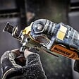 DEWALT - Outil multi-cutter oscillant 18V DEWALT DCS355N-XJ Brushless (vendu sans batterie) - vignette