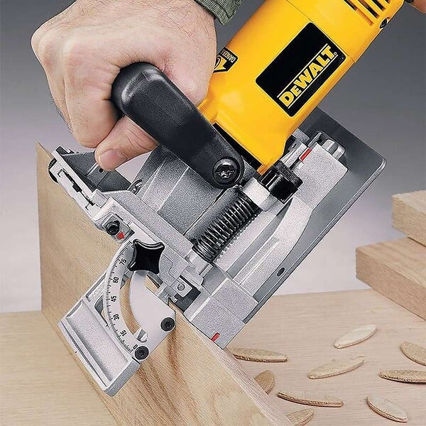 DEWALT - Lamelleuse 600W DEWALT DW682K - large