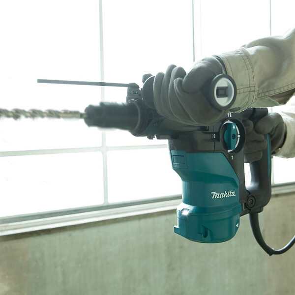 MAKITA - Perforateur-burineur SDS-Plus 1050 W 30 mm MAKITA HR3012FCWJ avec système d'aspiration - coffret Mak-Pac - large