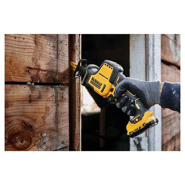 DEWALT - Scie sabre compacte 12V DEWALT DCS312D2-QW Brushless avec coffret et 2 batteries 2,0 Ah - large