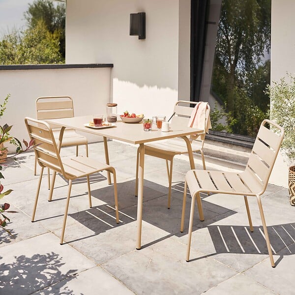 OVIALA - Ensemble table de jardin en métal et 4 chaises ivoire - Palavas - large