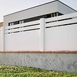 MON MARCHE DECO - Kit Clôture PRO PVC Blanc H. 90 cm x L. 5.70 m - 2 Lisses + 3 Soubassements - vignette