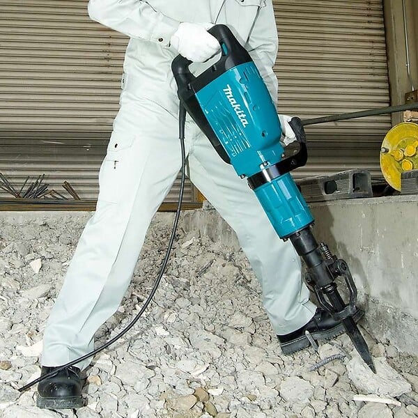 MAKITA - Marteau-piqueur Hexagonal 28,6 mm 1510 W -  - coffret - HM1317CB - large
