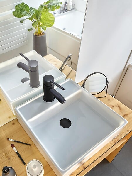 WIRQUIN - Bonde lavabo universelle vis centrale avec corps de bonde Black Touch - large