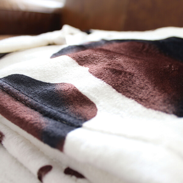 C MA DECO - Plaid imprimé peau de Vache 130x170cm - large