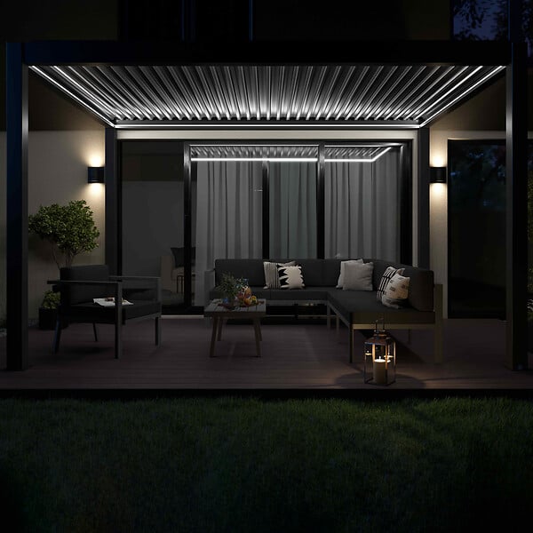 OVIALA - Pergola bioclimatique autoportée motorisée éclairée 3x4m et 3 stores - Kavala - large