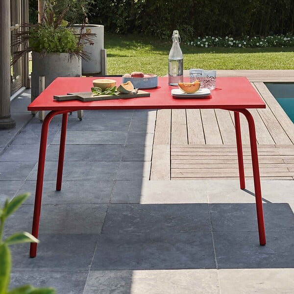 OVIALA - Table de jardin carrée en métal 8 places 120 cm rouge - Palavas - large