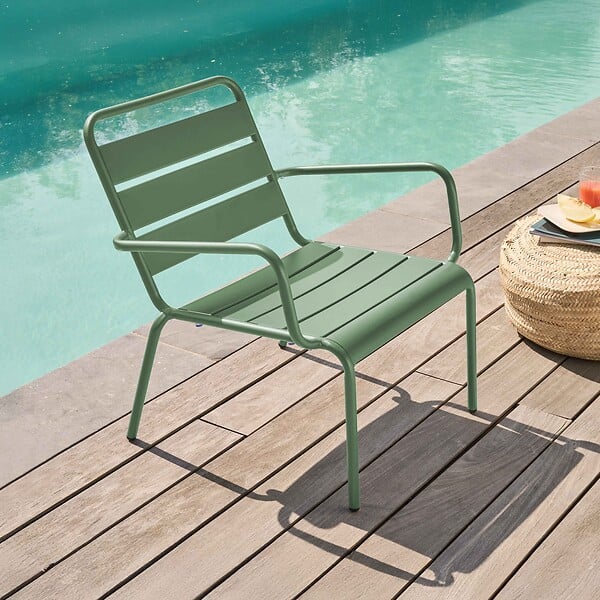 OVIALA - Fauteuil de jardin bas relax acier vert sauge - Palavas - large