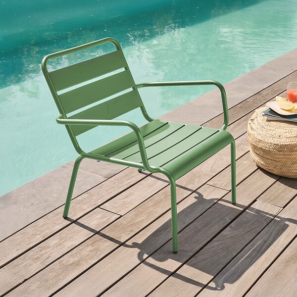 OVIALA - Fauteuil de jardin bas relax acier vert cactus  - Palavas - large