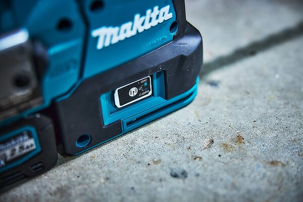 MAKITA - Perforateur Burineur Makita Hr002gm204 Sds+ 40v Max (2 X 4ah) - large