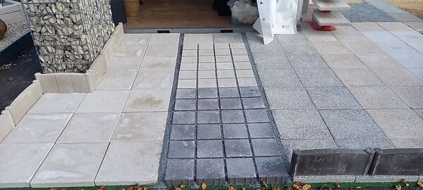 SFAC - Dalle béton Defi - Granitée gris clair - L.40xl.40xEp.4cm - large