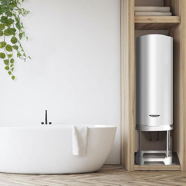 ARISTON - Chauffe eau électrique Vertical Mural Ariston HPC + XPERT 100 L - large