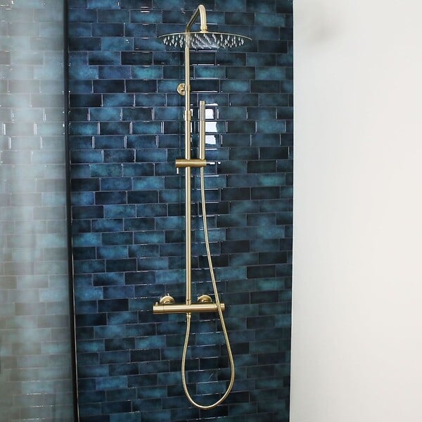 ESSEBAGNO - Luisa II colonne de douche thermostatique or brossé - large