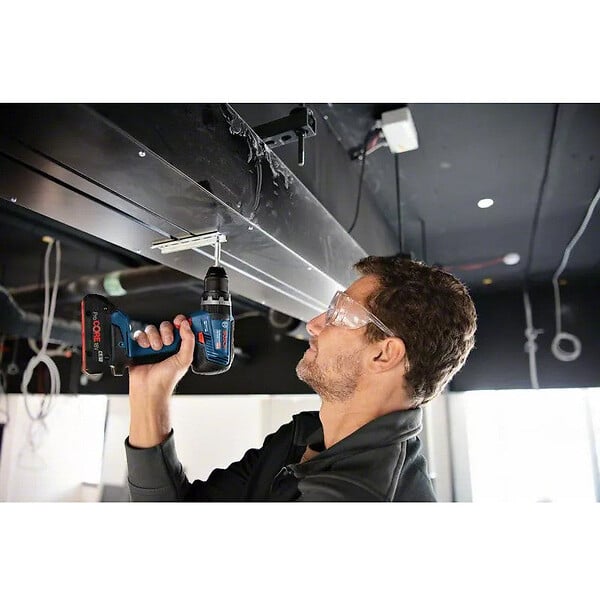 BOSCH - Perceuse - Visseuse à percussion sans fil BOSCH GSB 18V-55 - 06019H5303 Professionnal avec coffret - large