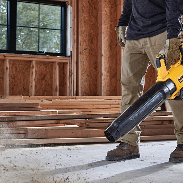 DEWALT - Souffleur XR 18V DEWALT DCMBL562P1-QW  5Ah Li-Ion Brushless - large