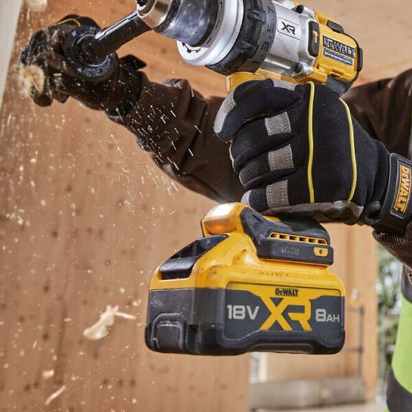 DEWALT - Batterie XR 18V 8Ah Li-Ion  - TABLESS  DEWALT DCB1880-XJ - large
