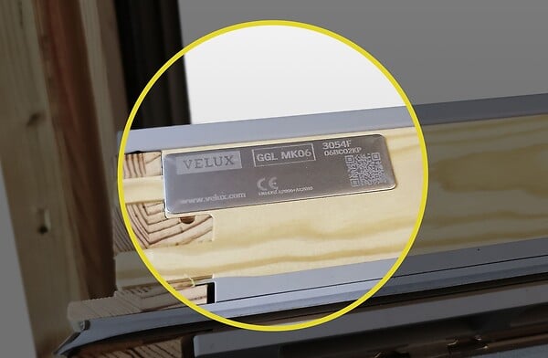 AVOSDIM - Store isolant compatible fenêtre de toit VELUX ® pour dimension UK04 - Gris - large