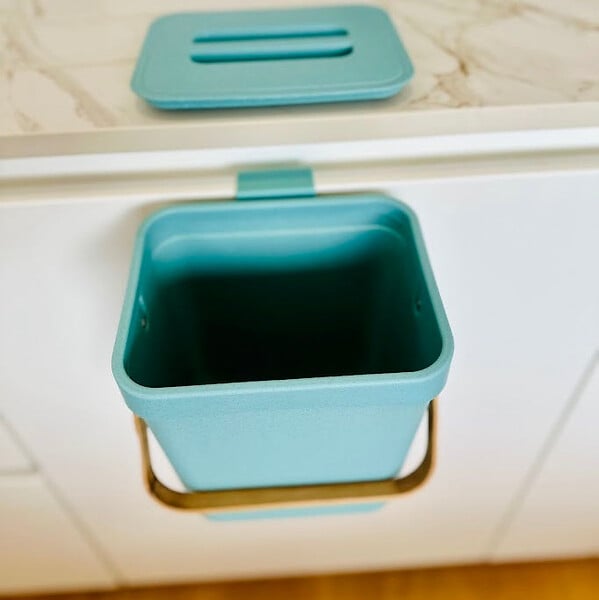 KITCHEN MOVE - Poubelle de table seau à compost BODEN Bleu 5L - large