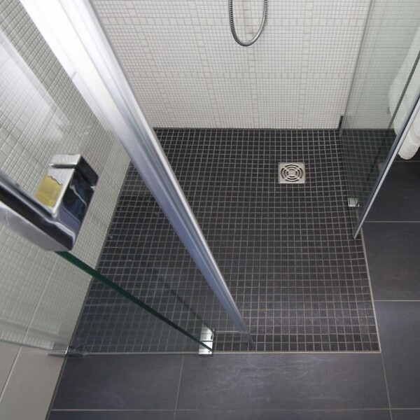 WEDI - Receveur de douche à carreler 90 x 90 Fundo Primo carré écoulement excentré - large