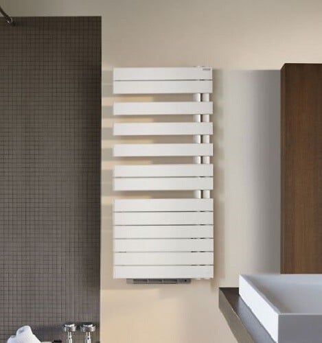 ACOVA - Radiateur sèche-serviettes asymétrique FASSANE Spa FR chauffage central - Puissance 594 W - H= 1183 mm - L=550 mm - BLANC - large