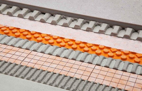 SCHLUTER - Natte de désolidarisation et de drainage DITRA DRAIN 4 - Largeur 1000mm - rouleau de 25 ML - large