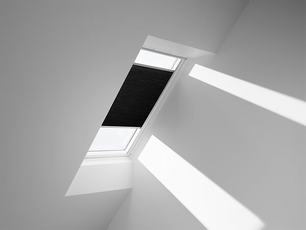 VELUX - Store occultant et isolant manuel  FHC SK06 1047S - Noir - large