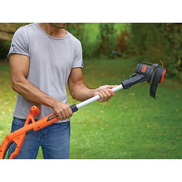 BLACK+DECKER - Coupe bordure sans fil AFS 18V 25CM - BLACK+DECKER - avec 1 batterie 18V 1.5Ah + chargeur - ST1823-QW - large
