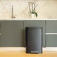KITCHEN MOVE - Poubelle à pédale inox ADMIRAL noir 50L - vignette
